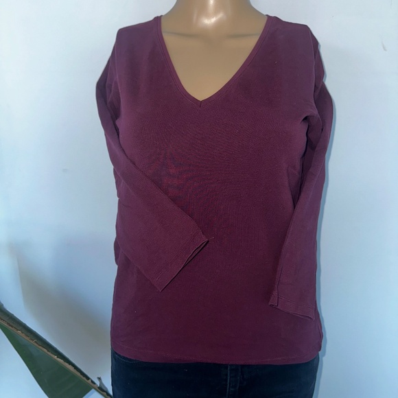 11 Tops Bundle: Cherry, Berry, Terra Cotta Tops - Picture 6 of 16